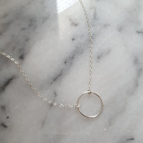 Circle Necklace in Silver