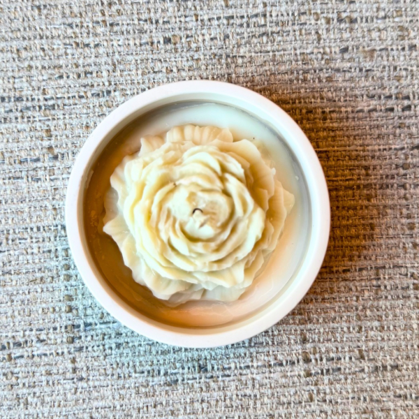 Peony soy candle in minimal holder