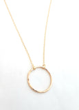 Gold circle necklace (petite)